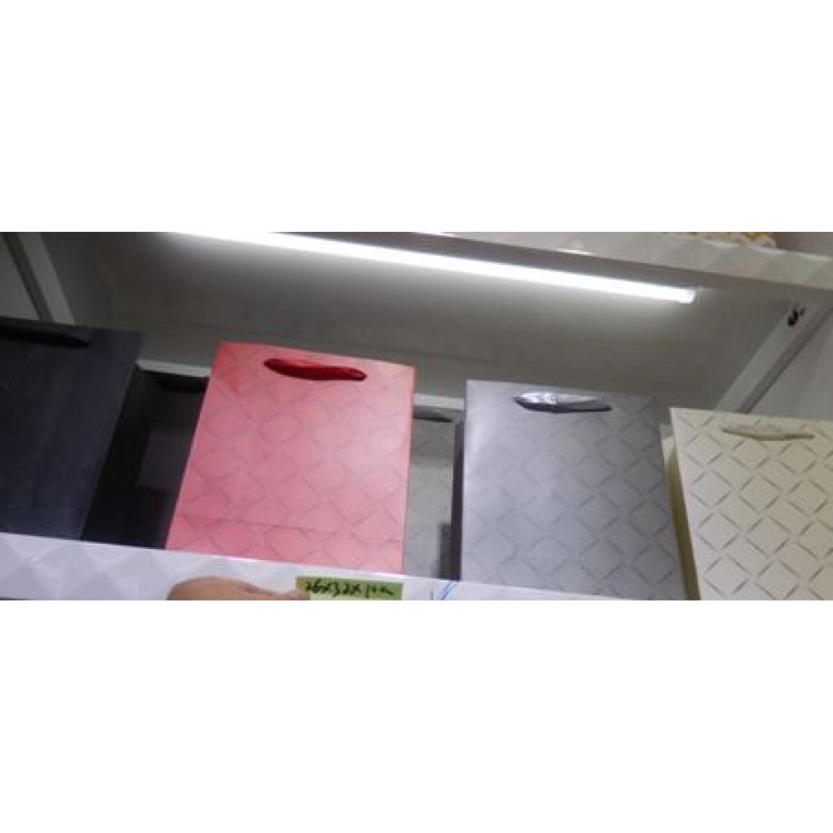 DSCN2967 Пакет папер. подарунк. 
